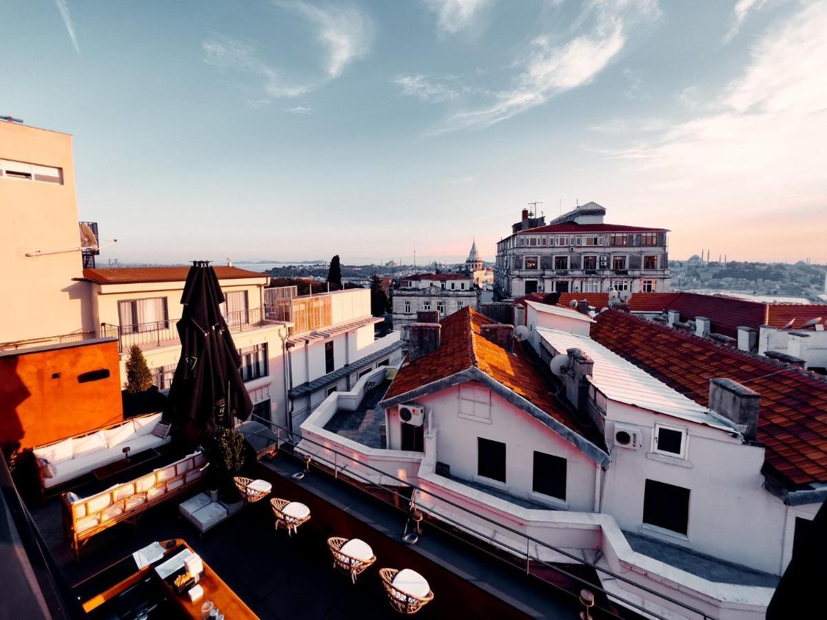 Ruz Hotels Стамбул Экстерьер фото View of the city