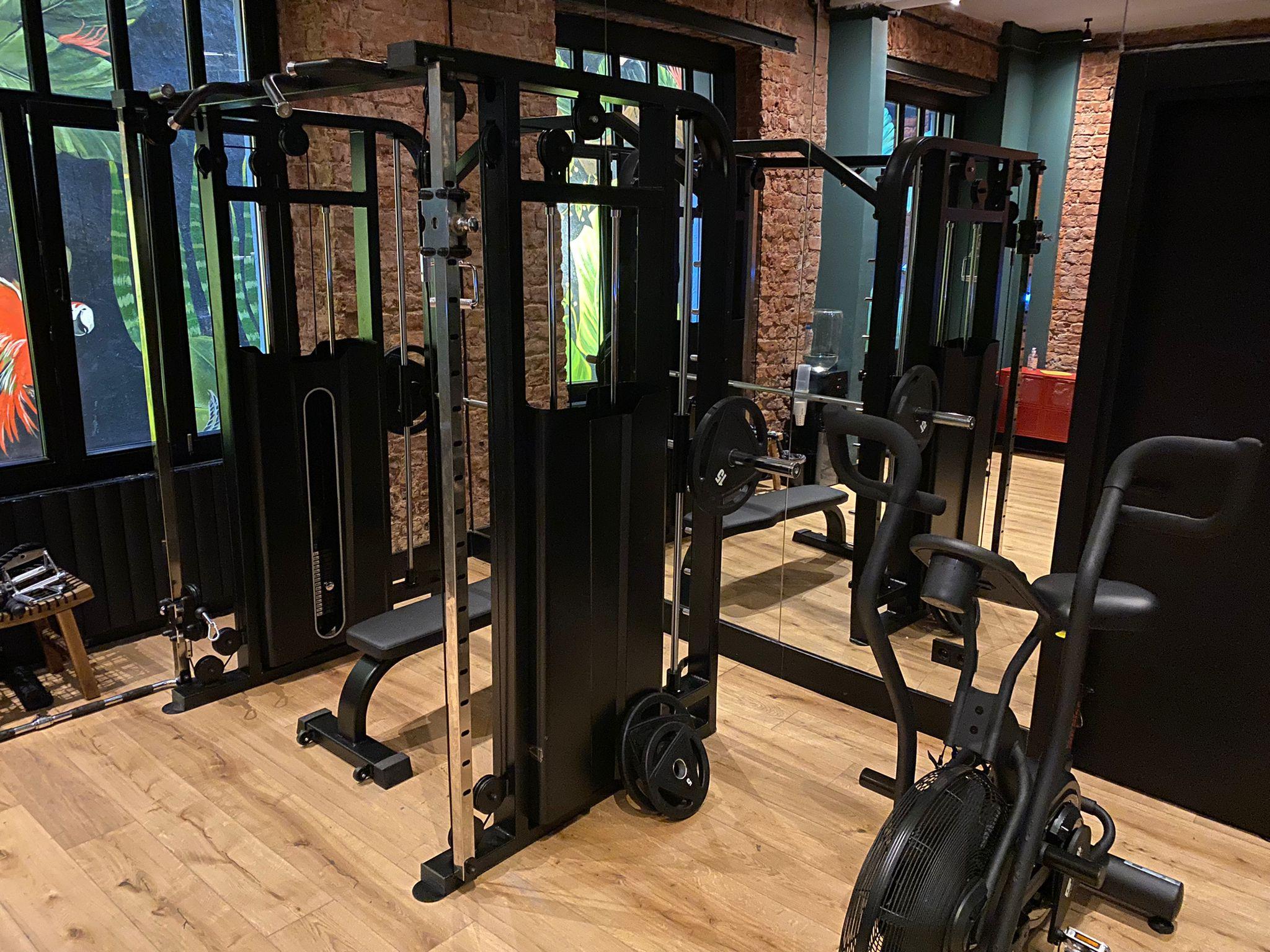 Ruz Hotels Стамбул Экстерьер фото A functional trainer